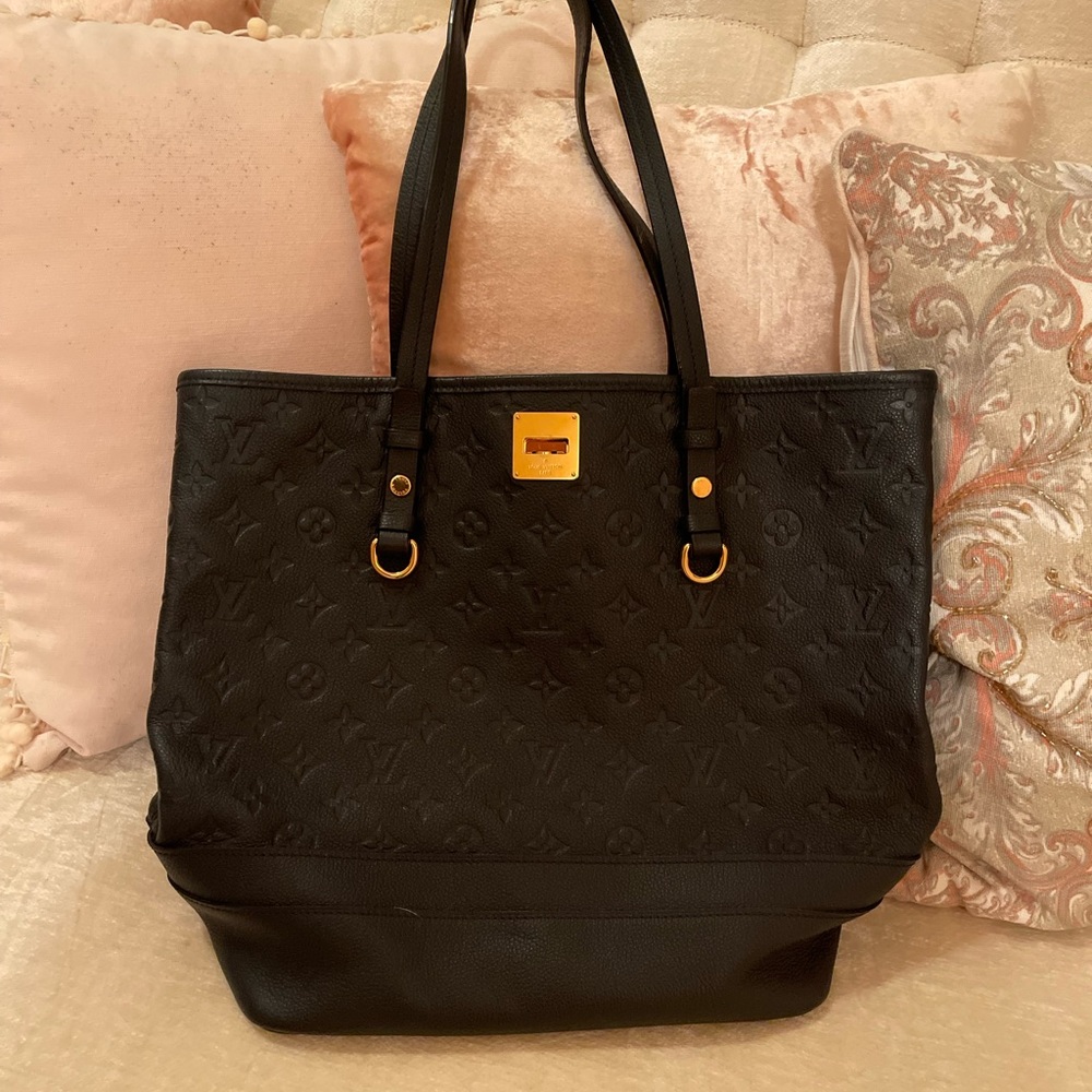 Authentic Louis Vuitton shopping tote